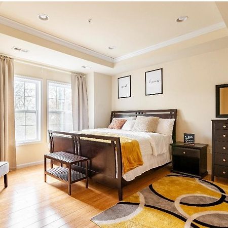 Luxurious And Cozy Room In Washington Dc Bagian luar foto