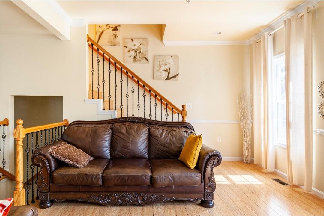 Luxurious And Cozy Room In Washington Dc Bagian luar foto